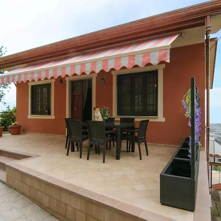 Lovely In Bargana With House A Panoramic View Tatil Evi Bergiola Maggiore